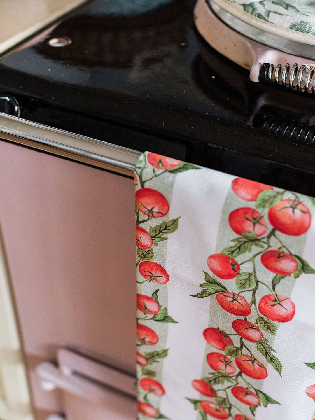 Vine Tomato Tea Towel