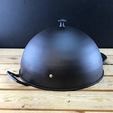 Spun Iron Baking Bell with a 12 Inch Griddle and Baking Plate