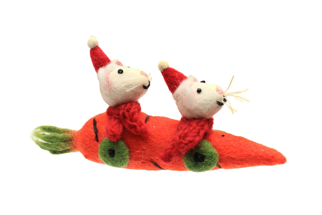 Christmas Carrot Car with Mice Felt Decoration