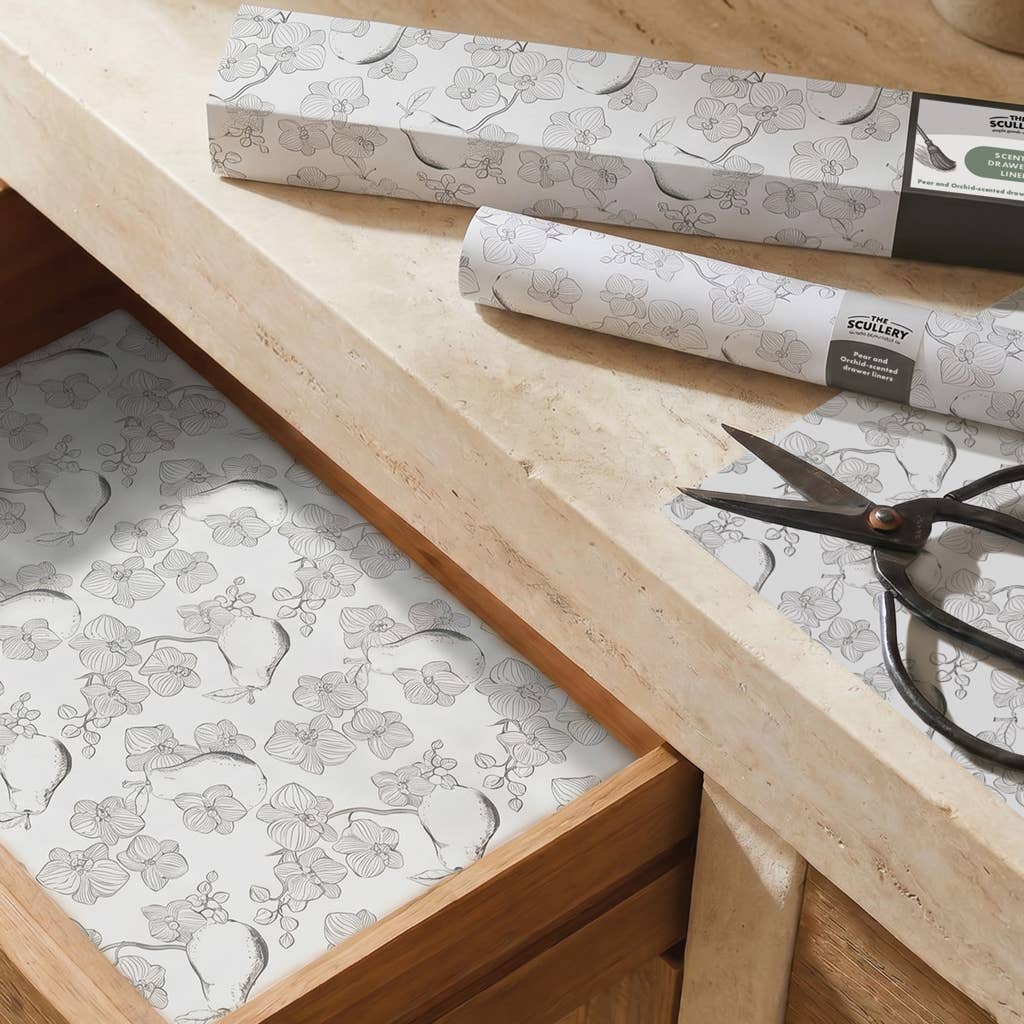 'The Scullery' Pear & Orchid-Scented Drawer Liners
