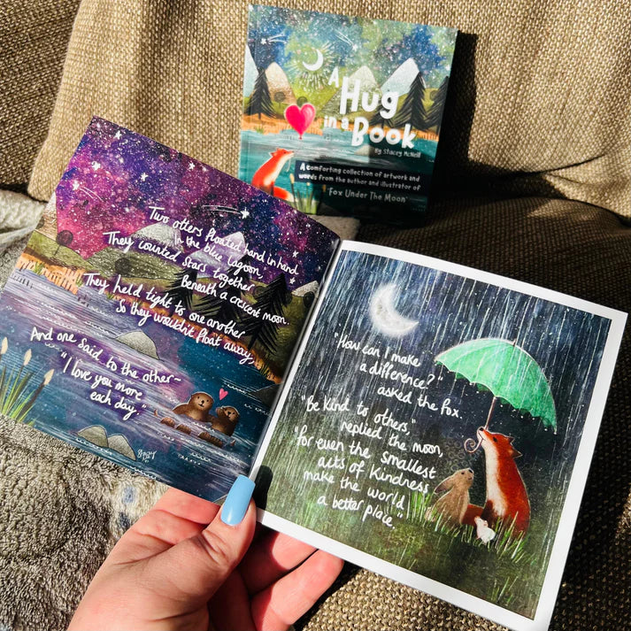 'A Hug In A Book' Mini Book