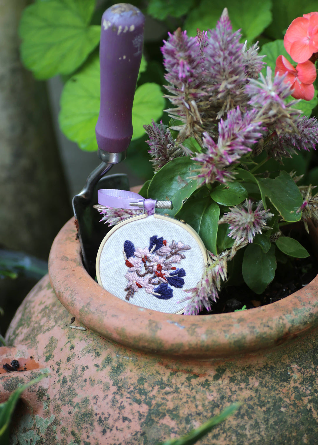Royal Horticultural Society Orchids Embroidery Kit
