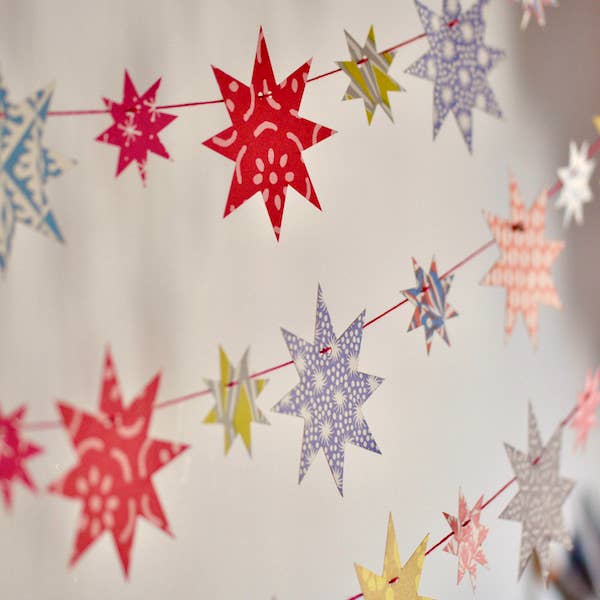Make A Star Paper Garland