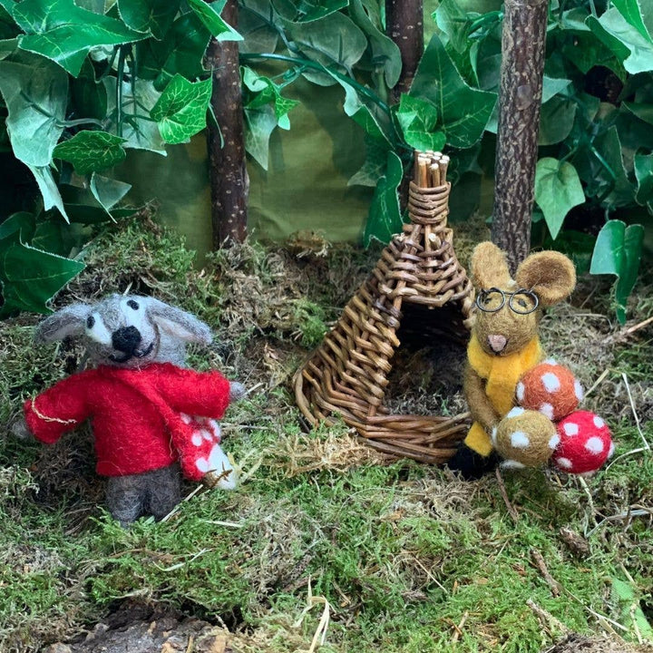 Handmade Needle Felt Oliver the Mouse Autumnal Decoration