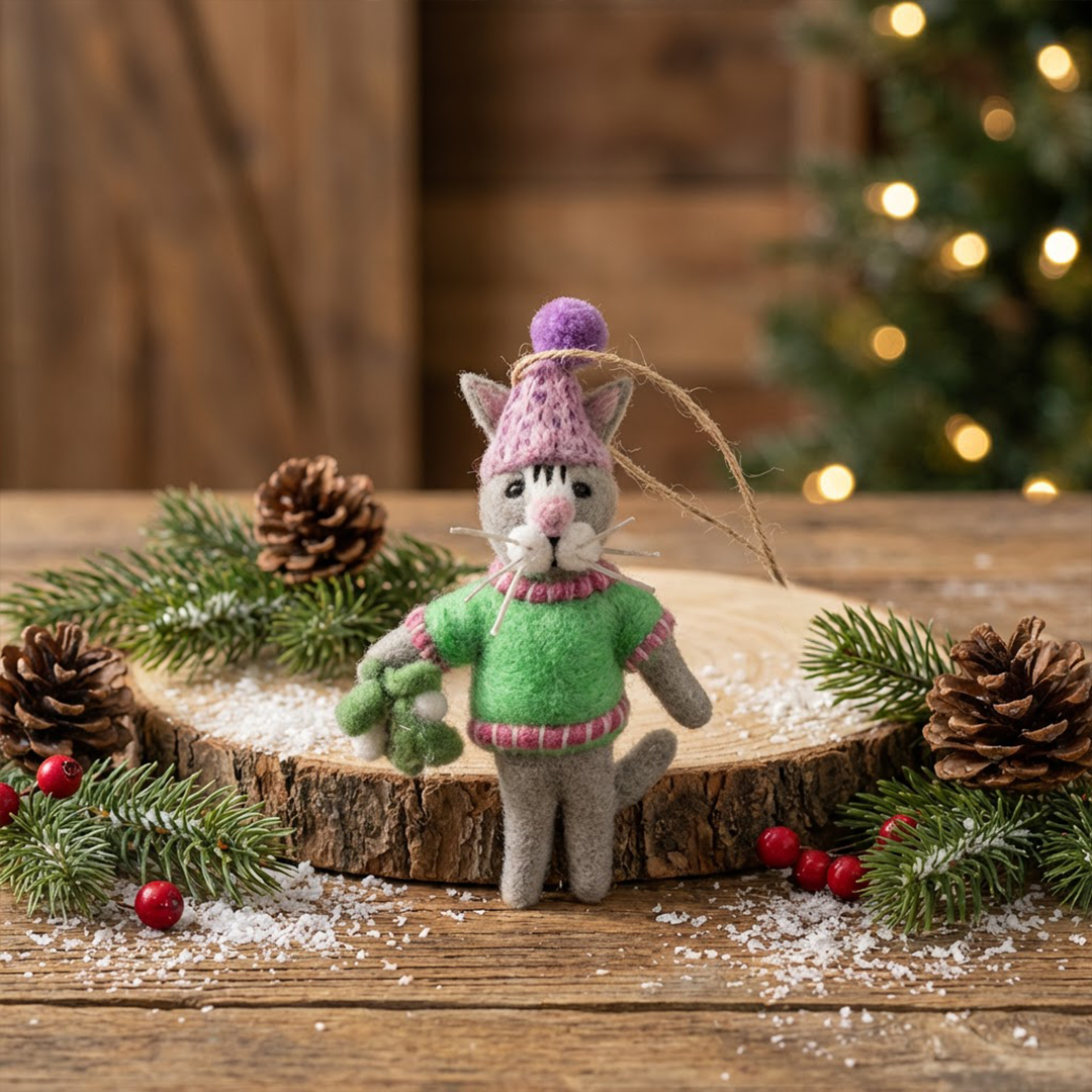 Mistletoe Meows Christmas Cat Handmade Felt Decoration