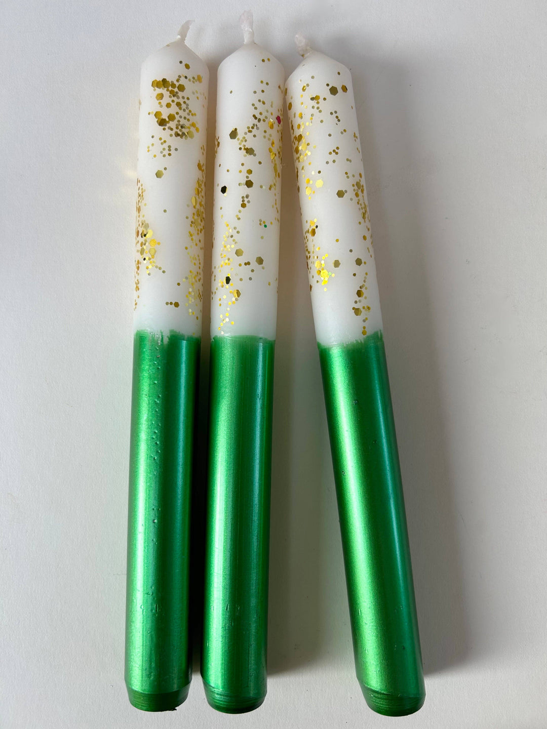 MISTLETOE KISSES Dip Dye Dinner Candle Trio
