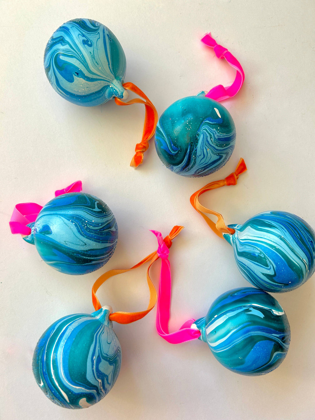 Marbled Ceramic Baubles by the Colour Emporium