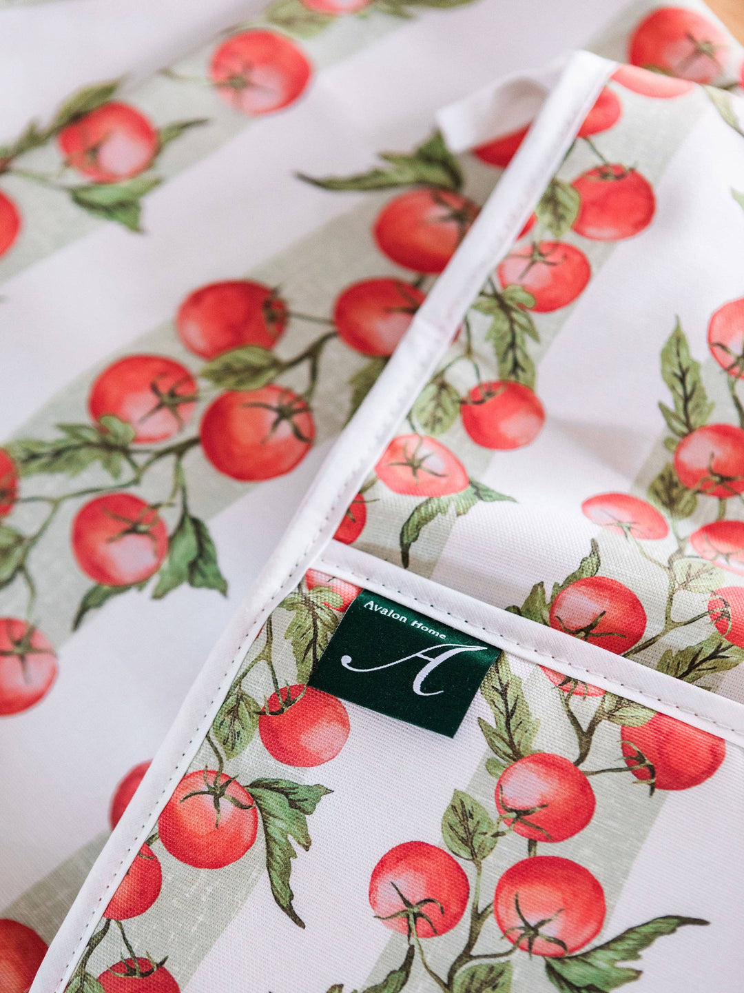 Vine Tomato Oven Glove