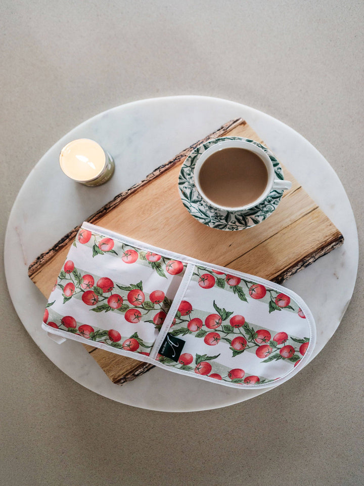 Vine Tomato Oven Glove