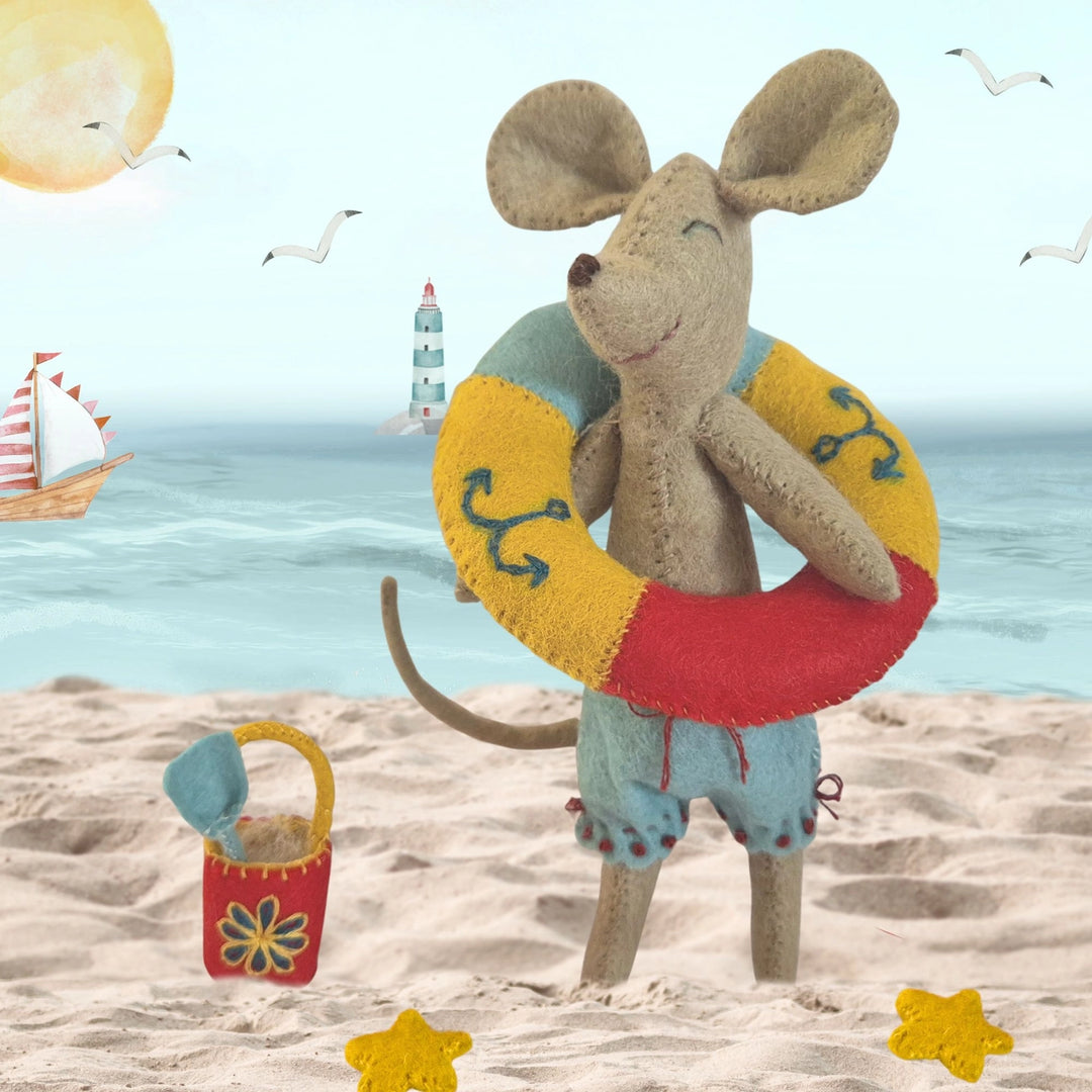 Little Mouse by the Seaside Felt Craft Mini Kit