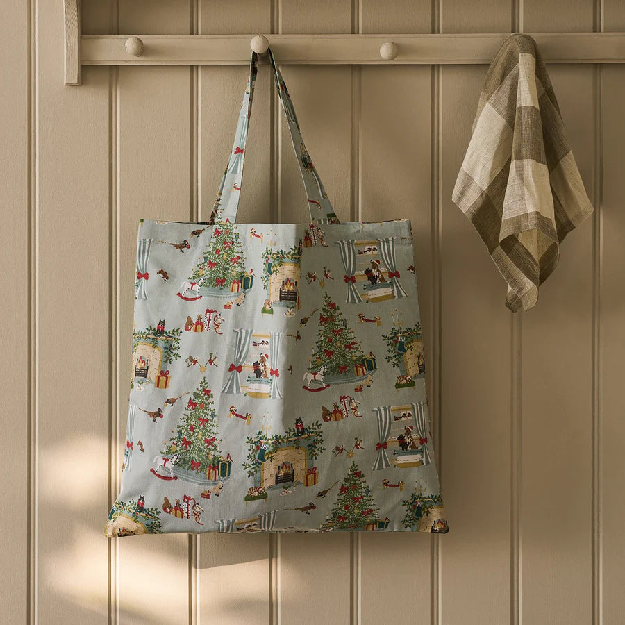 Cosy Christmas Folding Shopping Bag