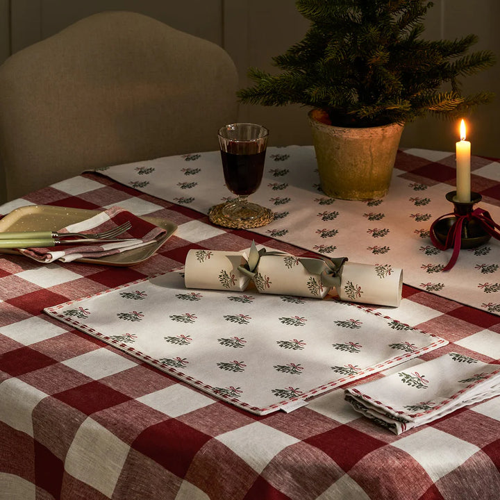 Mistletoe Embroidered Edge Fabric Placemat - Set of 2
