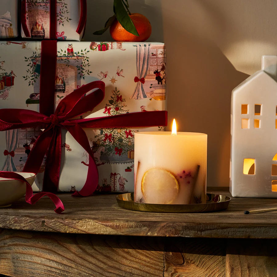 Silent Night Botanical Candle 620g