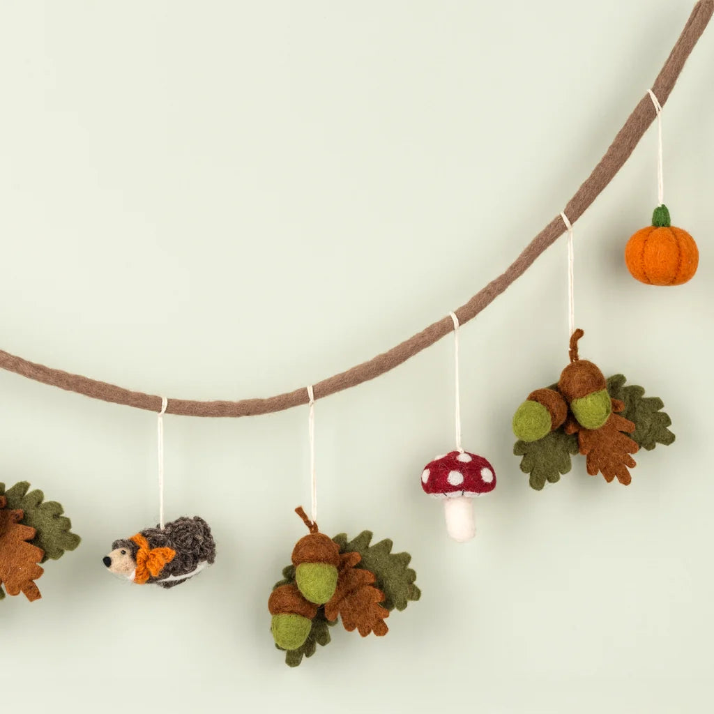 Acorn and Hedgehogs Autumnal Felt Garland