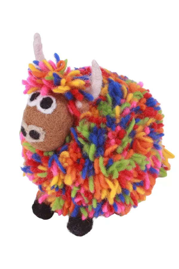 Archie the Highland Cow in Color