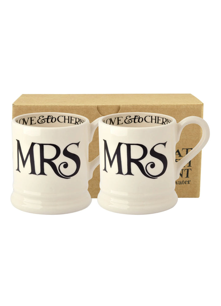 Black Toast Mrs. & Mrs. Set of 2 1/2 Pint Mugs
