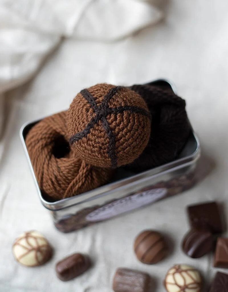 Chocolates in a Tin Kit