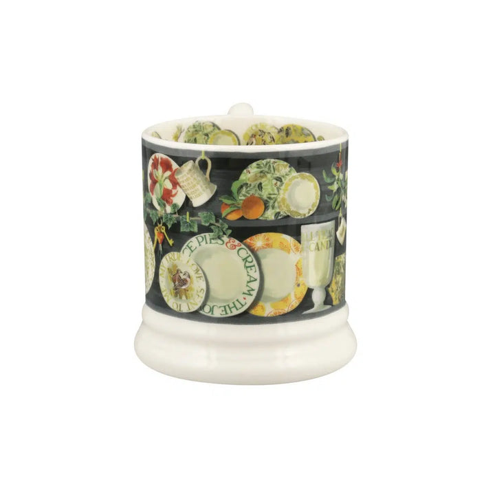 Green Christmas Dresser 1/2 Pint Mug