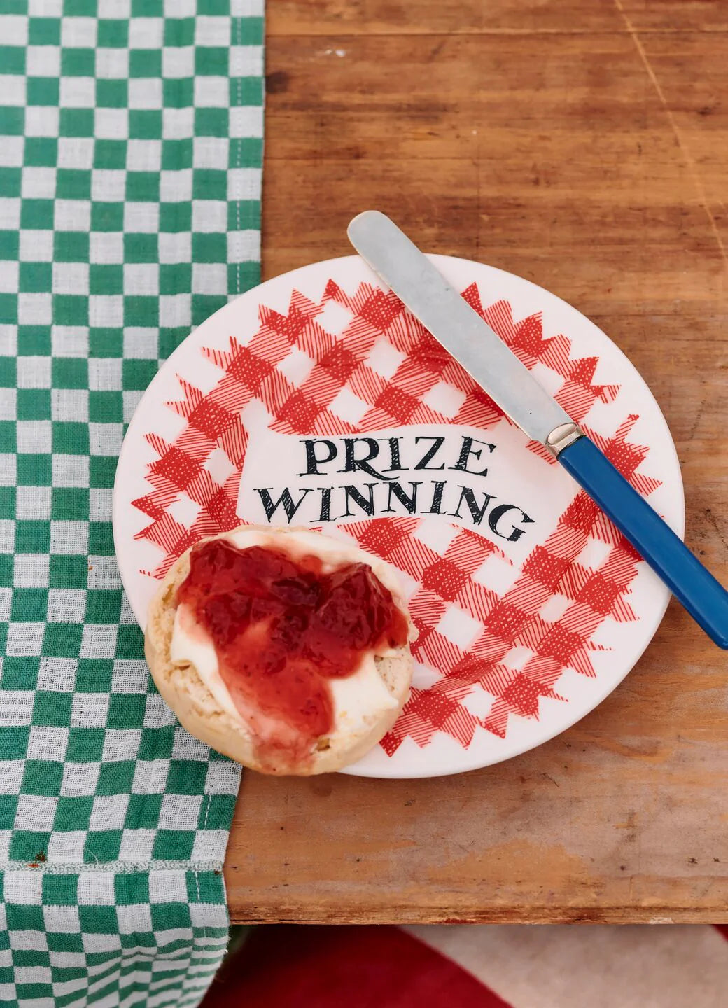 Red Gingham Prize Winning 6 1/2 inch plate