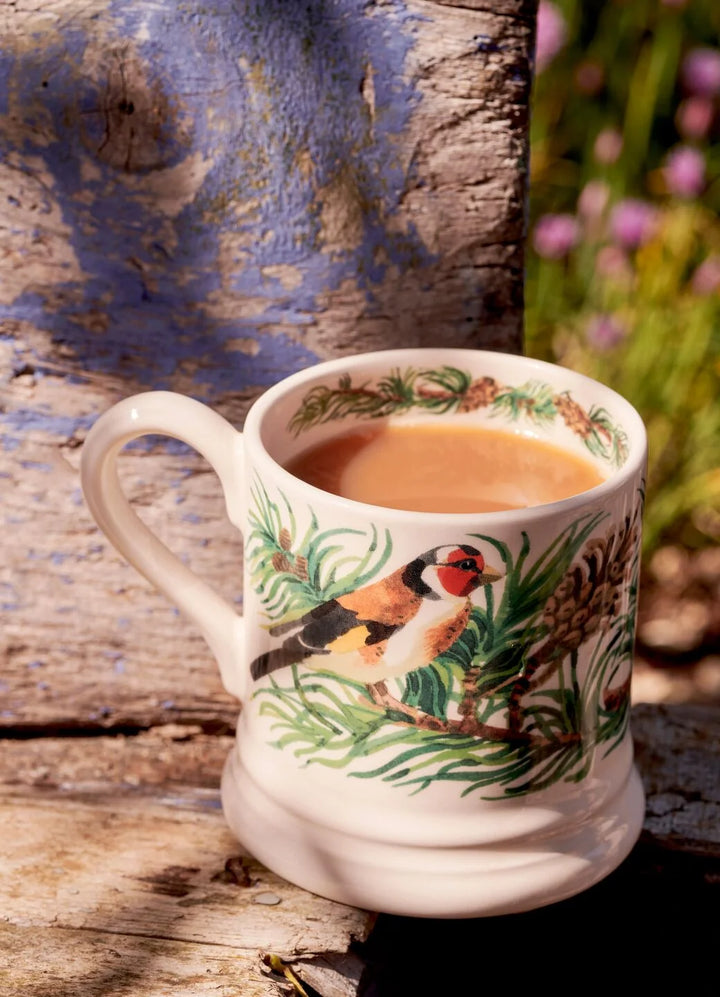 Goldfinch in Spruce 1/2 Pint Mug
