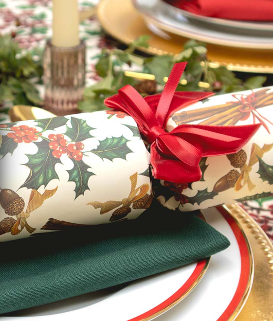 Verdant Spice 13-inch Luxury Crackers Box of 6