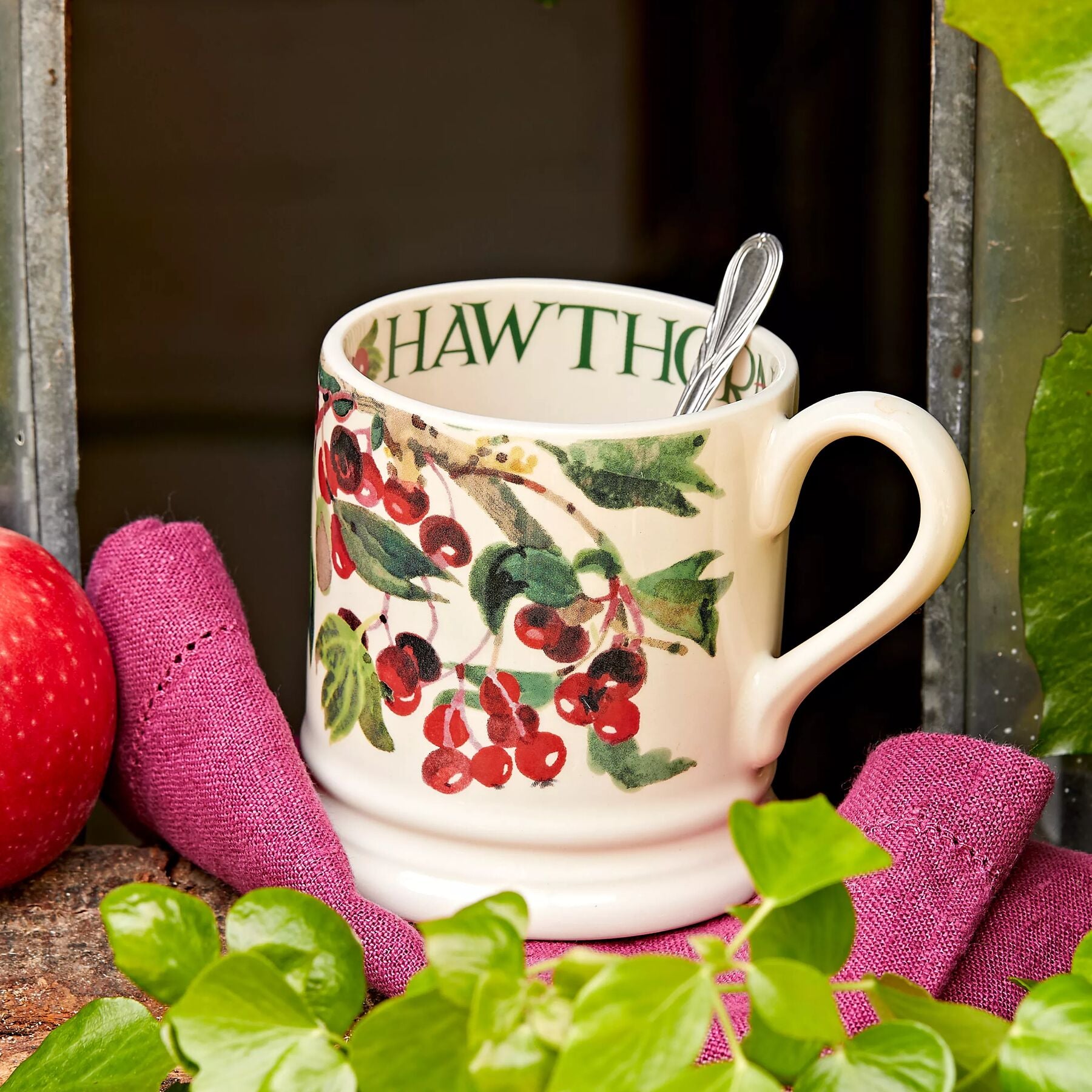 Tree & Leaves Hawthorn 1/2 Pint Mug