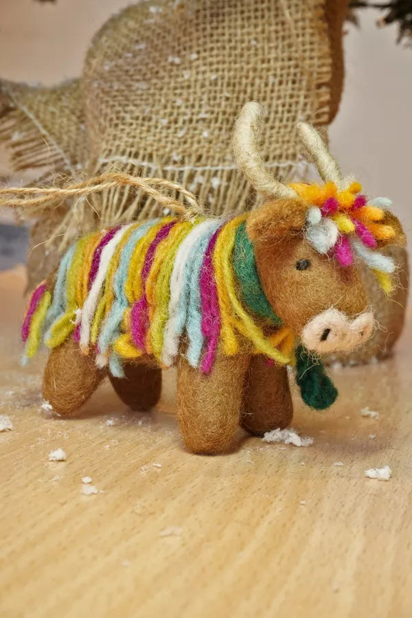Hughie the Highland Cow Decoration