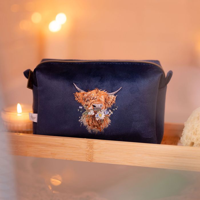 'Daisy Coo' Highland Cow Make Up Bag