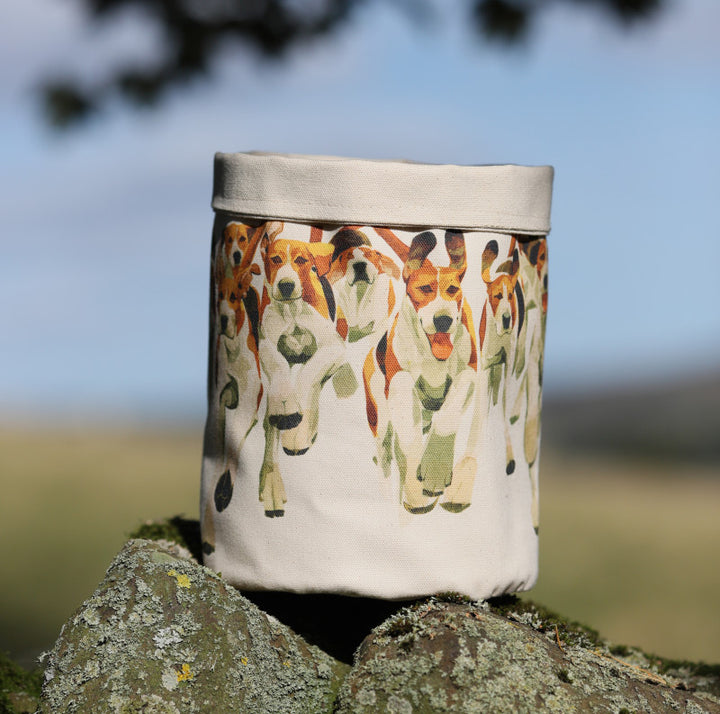 Hounds Pot Bag by Mary Ann Rogers