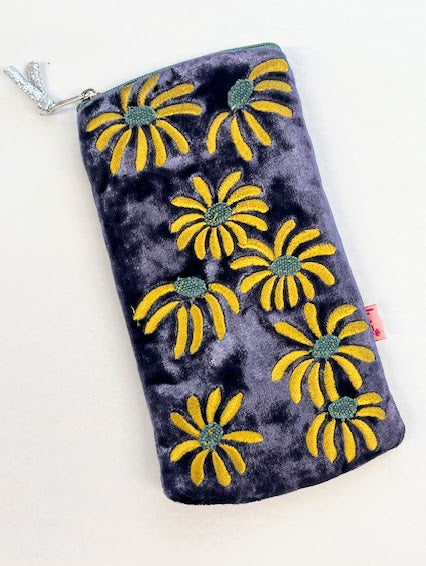 Daisies Velvet Glasses Case