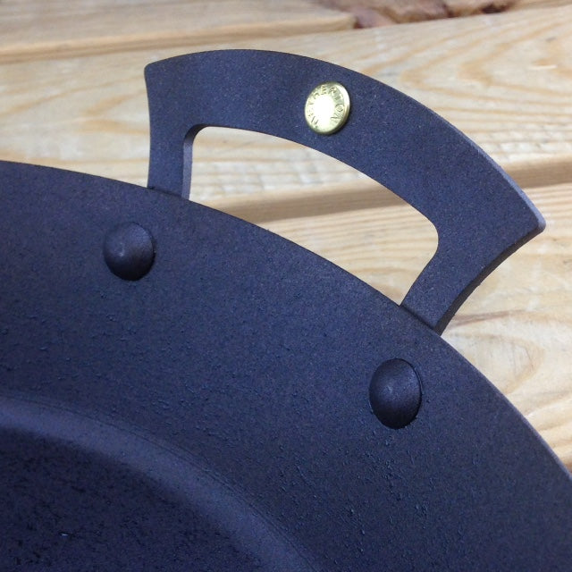 12 Inch Spun Iron Double Handled Prospector's Pan