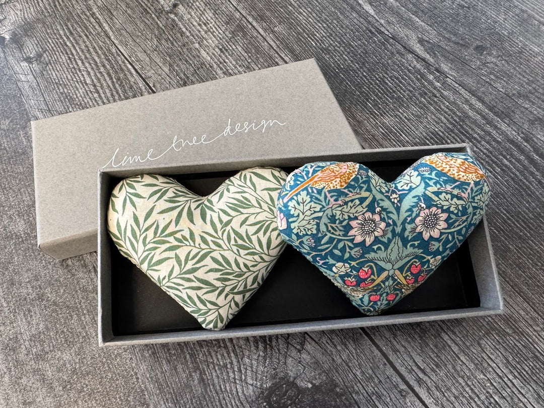 Green Strawberry Thief & Willow Lavender Hearts - Box of 2