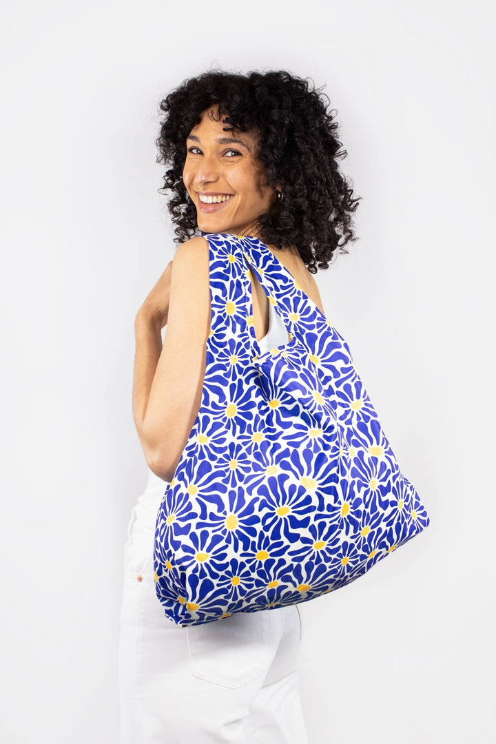 Abstract Flowers Blue Medium Reusable Bag