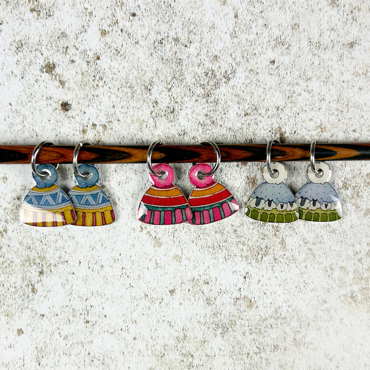 Hats Set of 6 Crochet Markers in a Pocket Tin