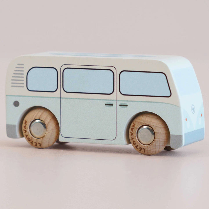 No. 29 GT160 Daisy Wooden Campervan