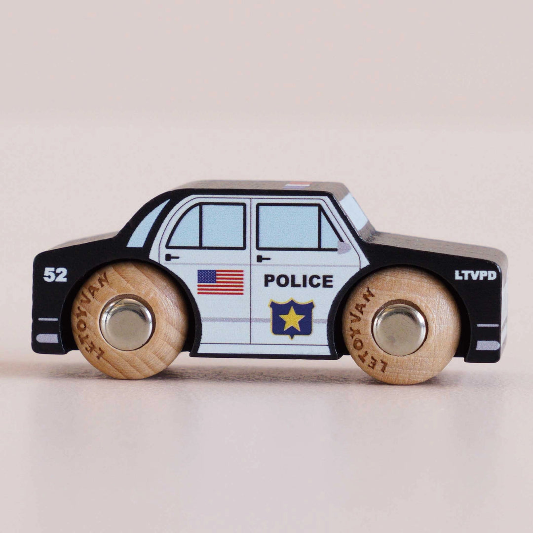 No. 41 GT255 Sam Wooden Police Car