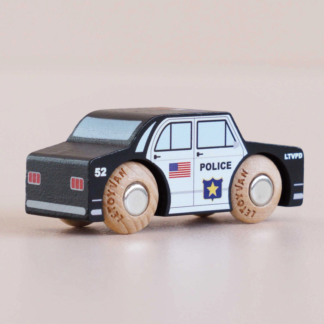 No. 41 GT255 Sam Wooden Police Car