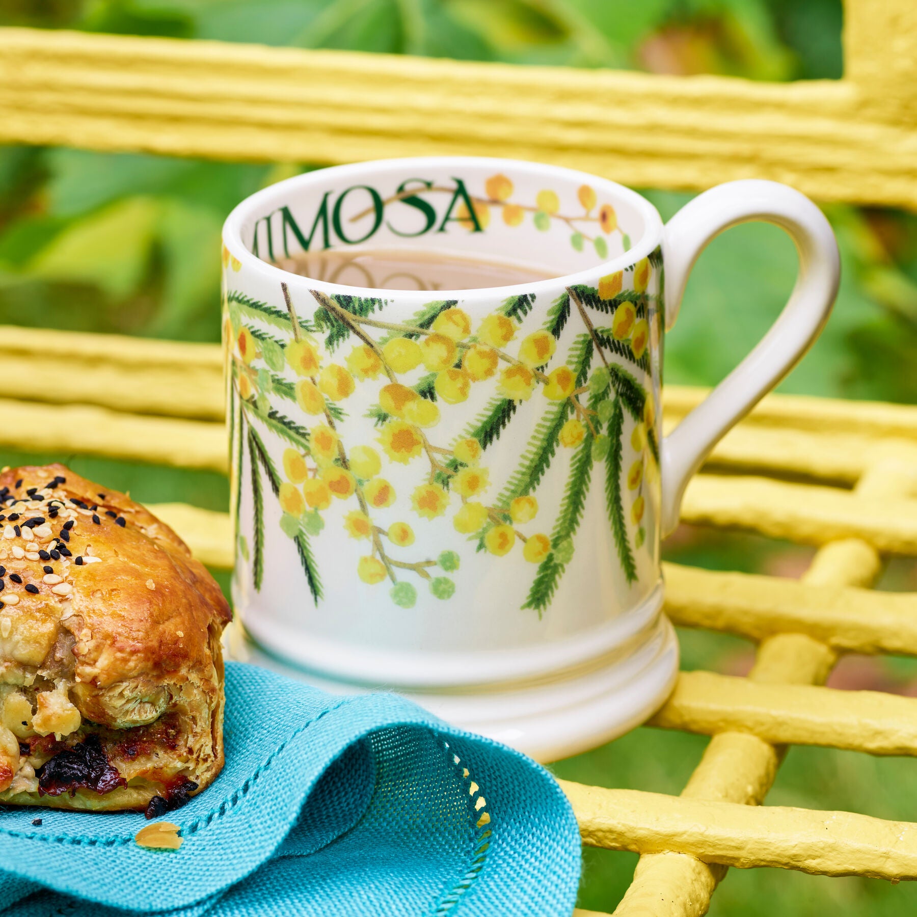 Mimosa 1/2 Pint Mug – The Bee's Knees British Imports
