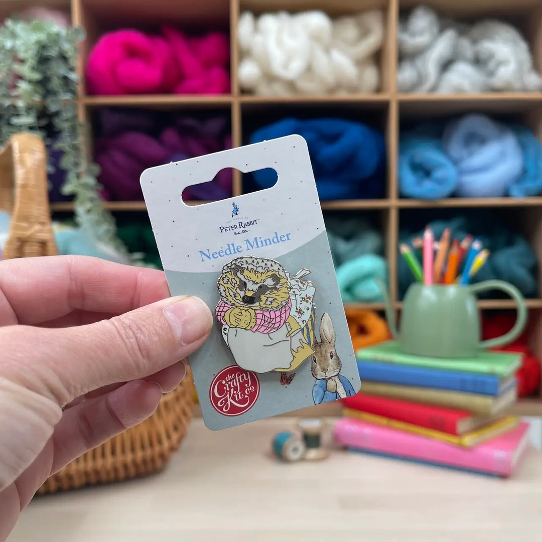 Mrs Tiggy-Winkle Needle Minder