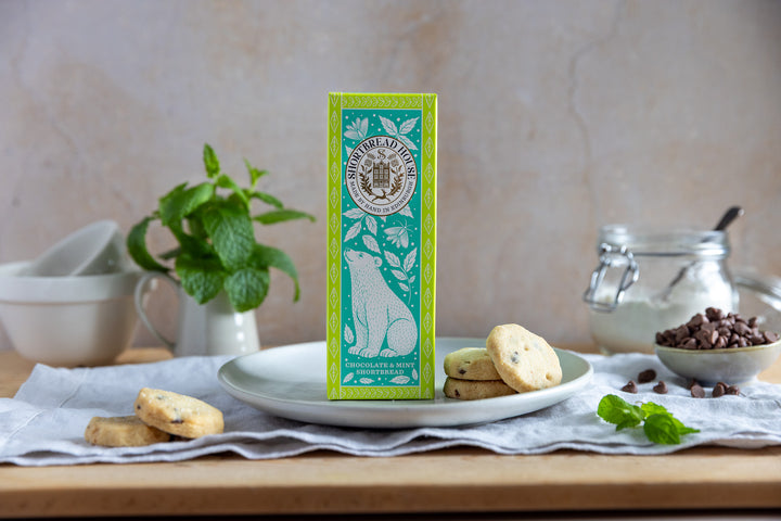 Truly Handmade Chocolate & Mint Shortbread Rounds 125g - Bear