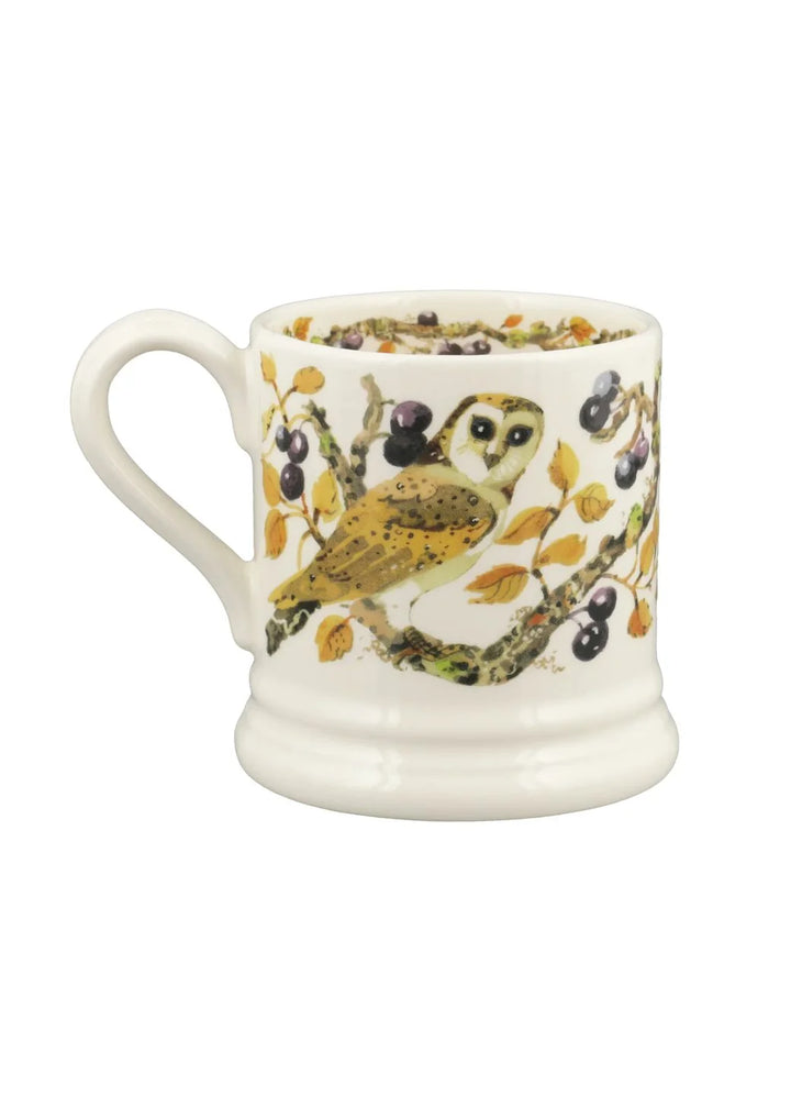 Owl in Sloe Berries 1/2 Pint Mug
