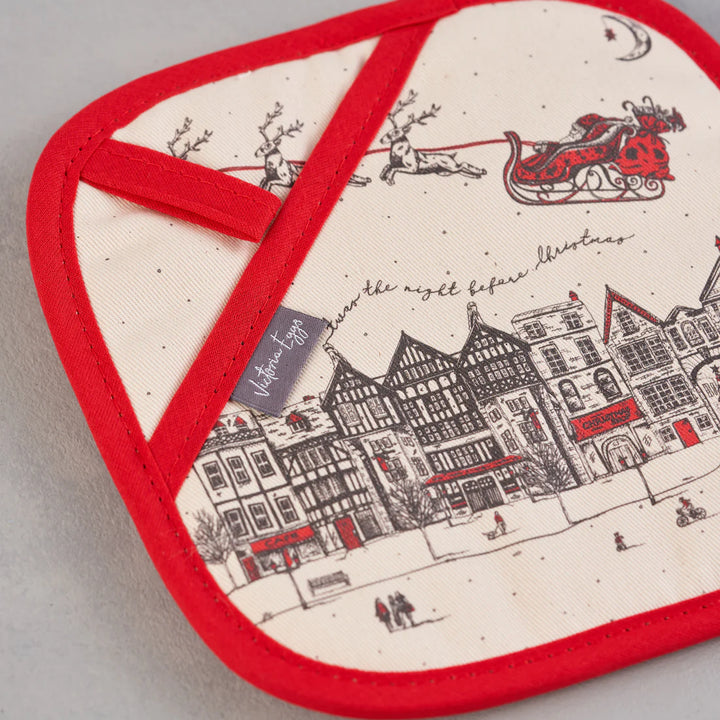 Santa's Sleigh Pot Mitt