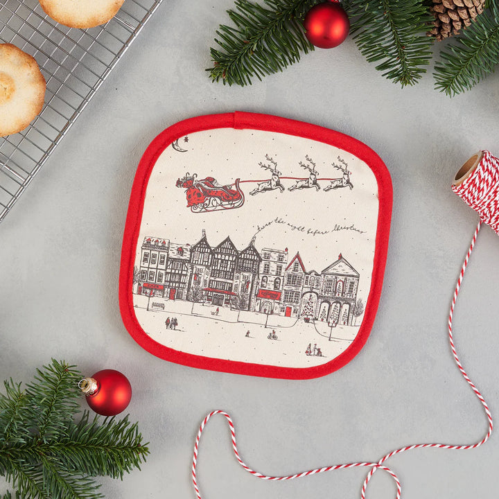 Santa's Sleigh Pot Mitt