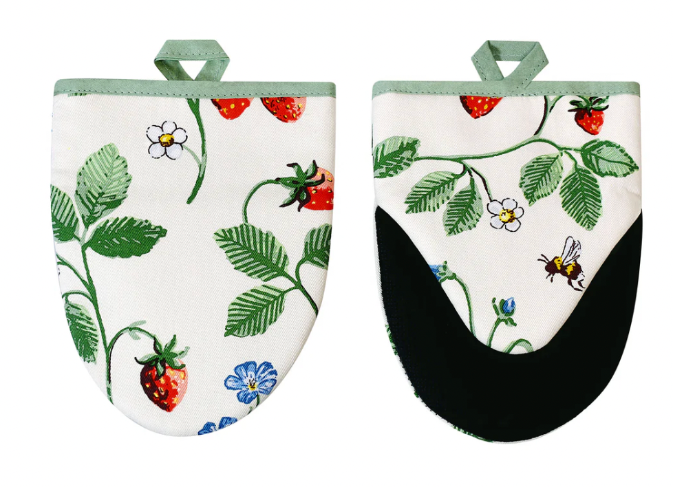 Strawberry Patch Micro Mitts Twin Pack