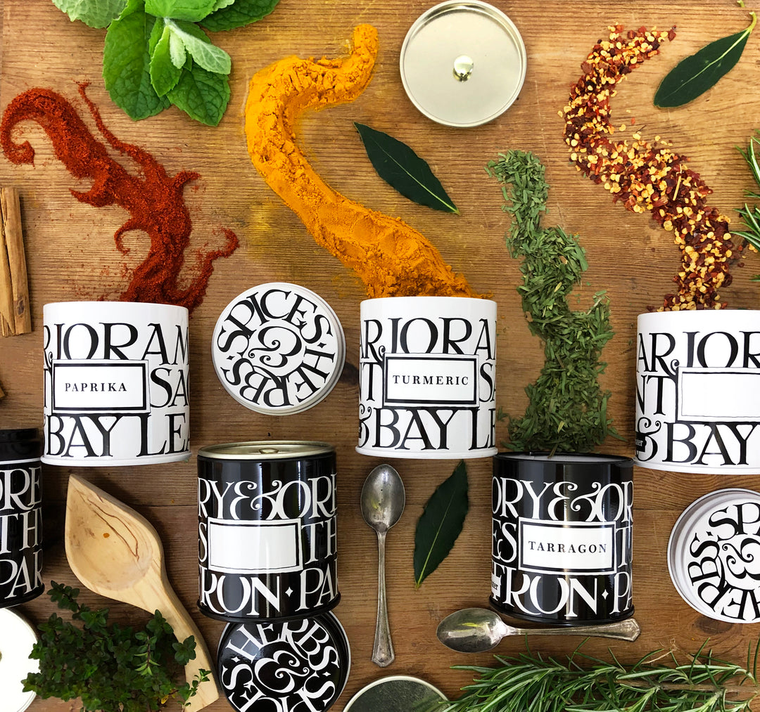 Black Toast Set of 6 Herb/Spice Tins