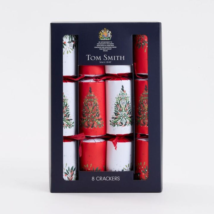 Tom Smith Red and White Family Christmas Crackers Box of 8
