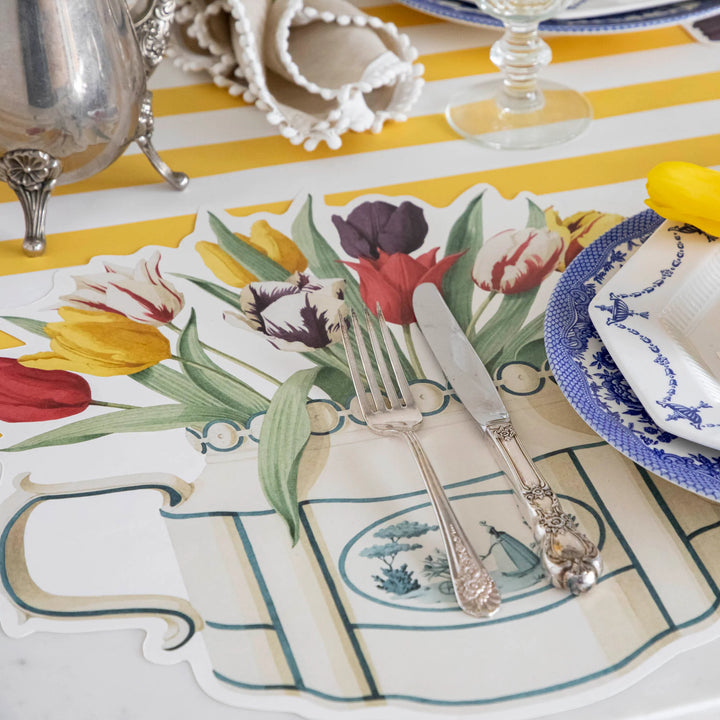 Tulip Teapot Paper Placemats