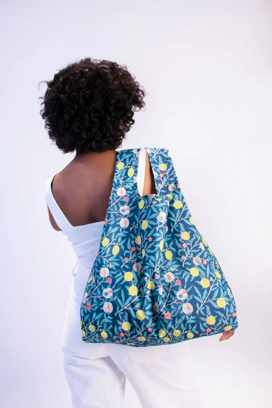 William Morris Fruit Medium Reusable Bag