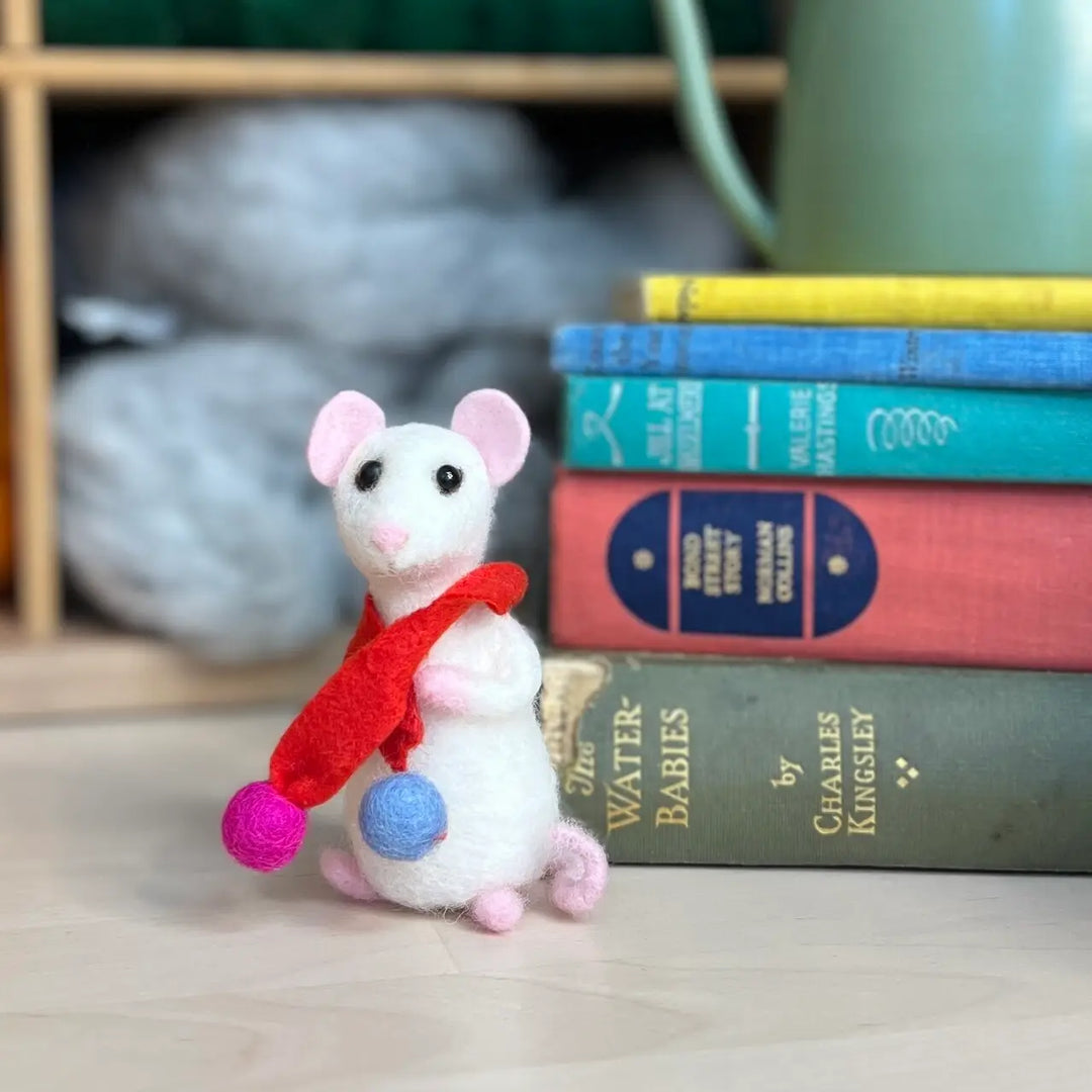 Wee Winter Mouse Needle Felting Kit