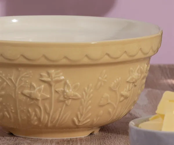 In the Meadow Daffodil Mixing Bowl - Size 30